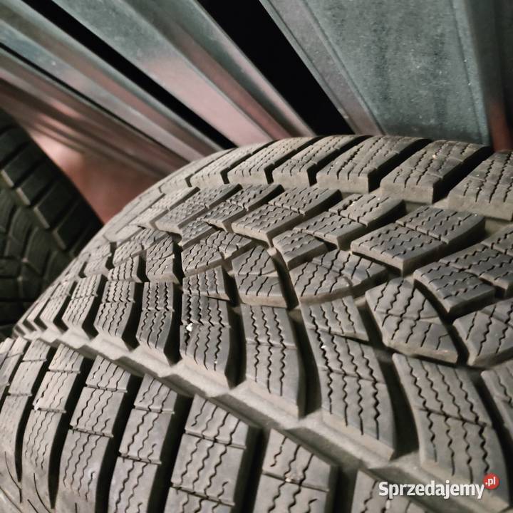 Opony Zimowe 4 Goodyear UltraGrip Performance Samochodowe Warszawa