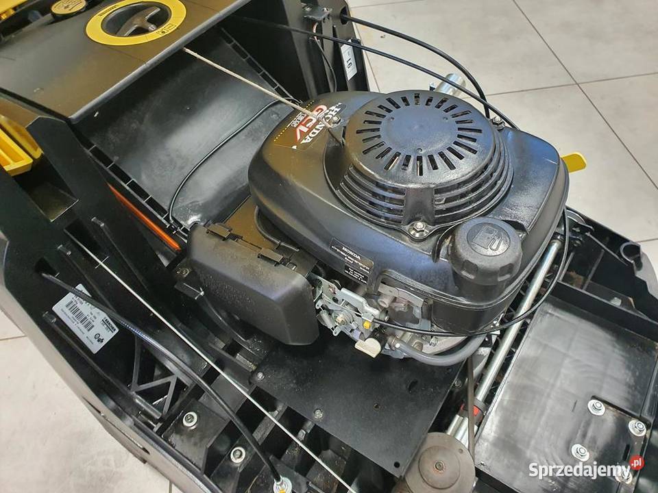 ZAMIATARKA KARCHER 7540 W G spalinowa HONDA Zduny