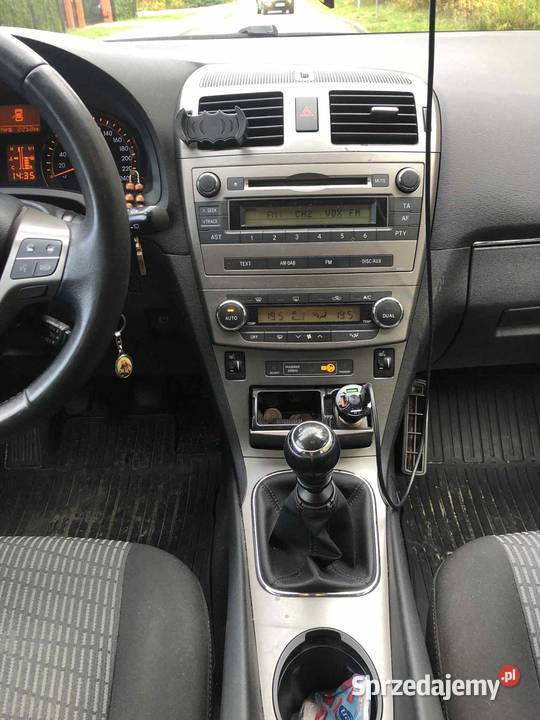 Toyota Avensis Rok produkcji 2011 wielkopolskie Poznań