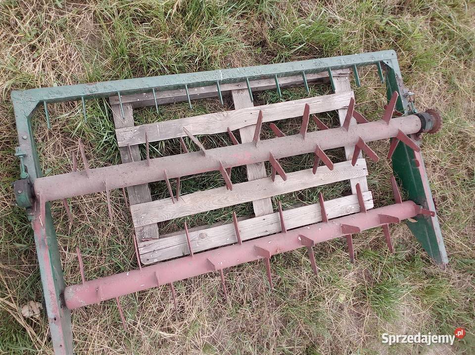 Aparatadapter rozrzutnika dwuwałkowy