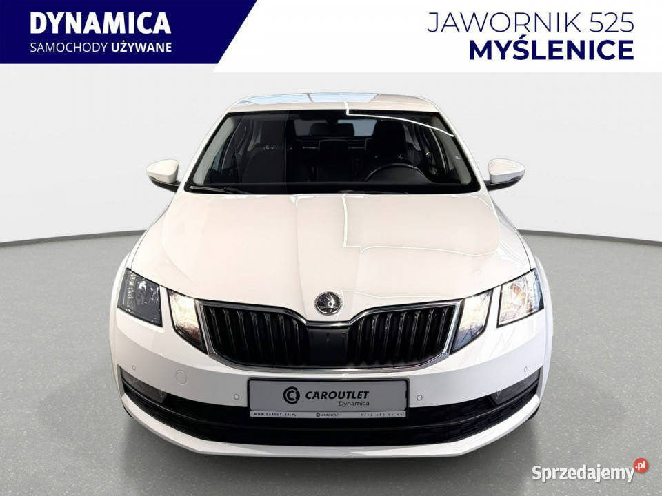 koda Octavia Ambition 16TDI 115 M5 2019 r Salon aluminiowe felgi Myślenice
