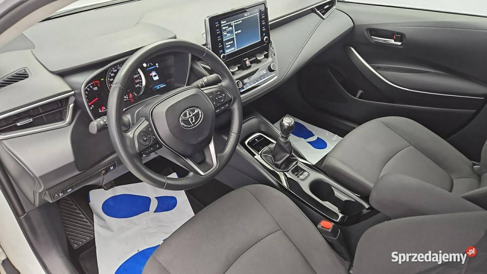 Toyota Corolla 15 Comfort Z Polskiego Salonu Warszawa