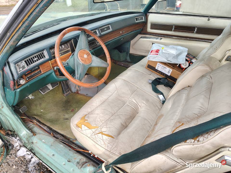 Cadillac Deville coupe 1975 82