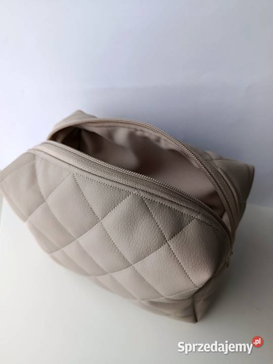 Kosmetyczka duża skórzana pikowana beżowa Kosmetyczki i kuferki wielkopolskie