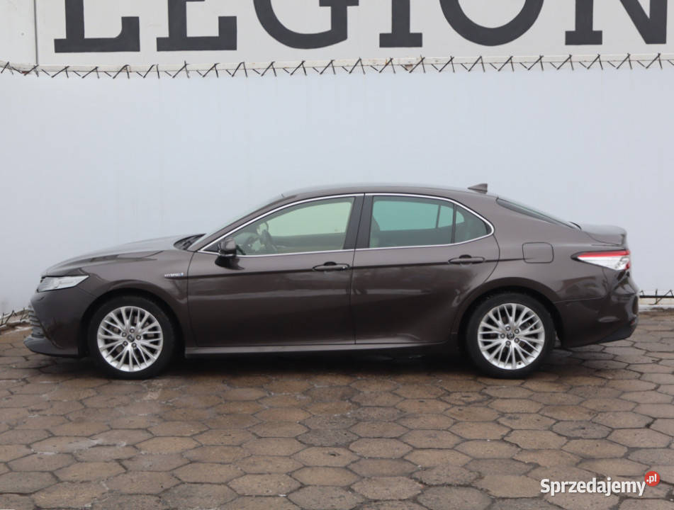 Toyota Camry 25 Hybrid