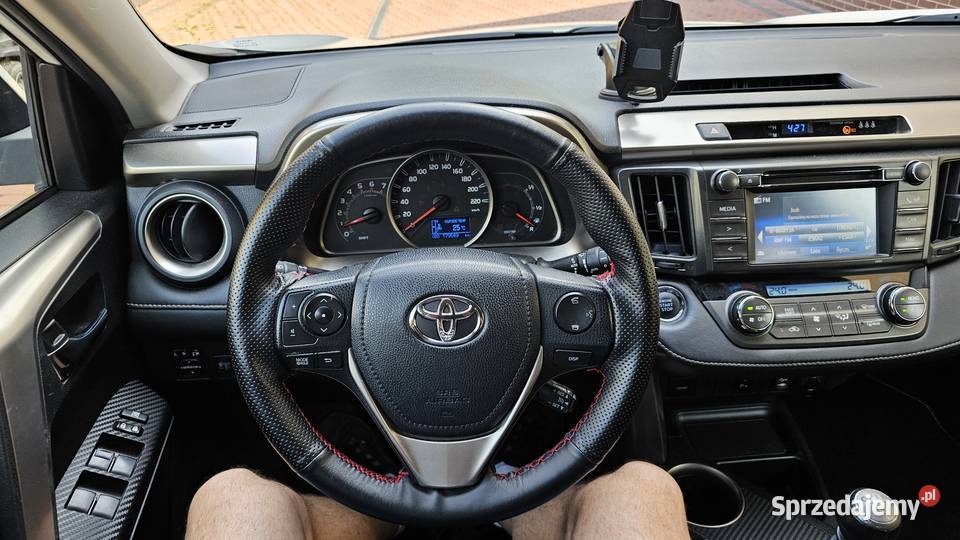 Toyota RAV4 20D4D 124 4X4 2015r Film perła system Start-Stop podkarpackie Zarszyn