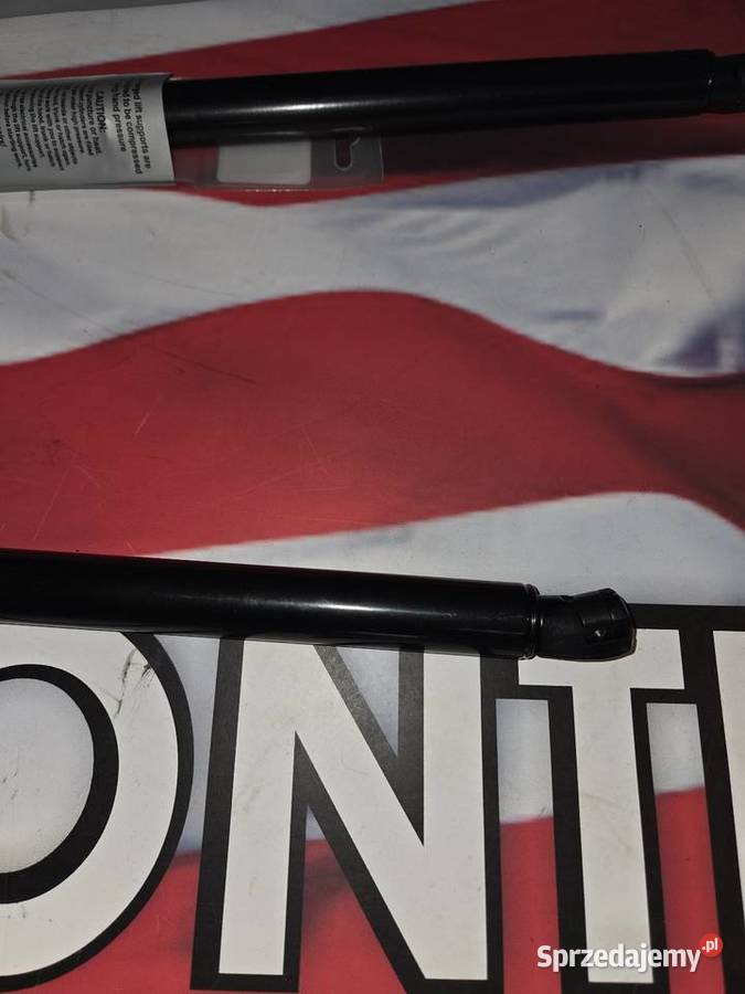 SIŁOWNIK TYLNEJ KLAPY ELEKTRYCZNEJ CHRYSLER TC Siłowniki