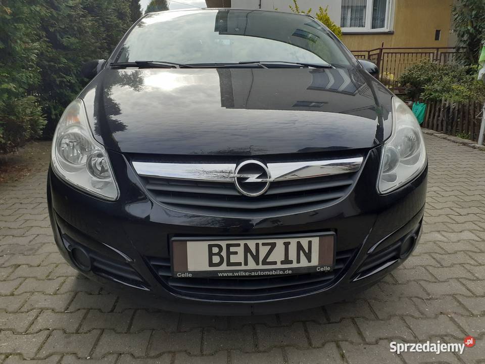 Opel Corsa D 10i1105 DrzwiKlimaCzarny Met z 110000km