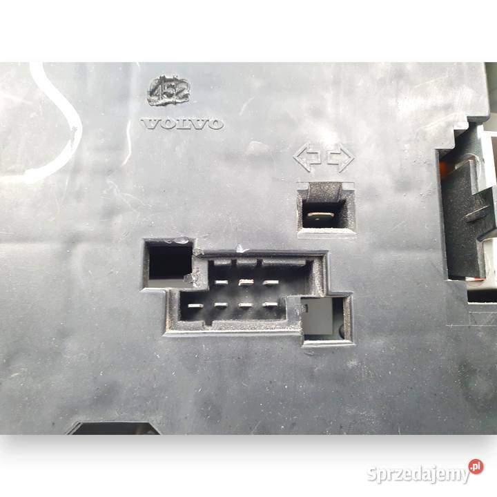 LAMPA LEWY TYŁ Volvo 850 SEDAN 19911996 lewa Chełm