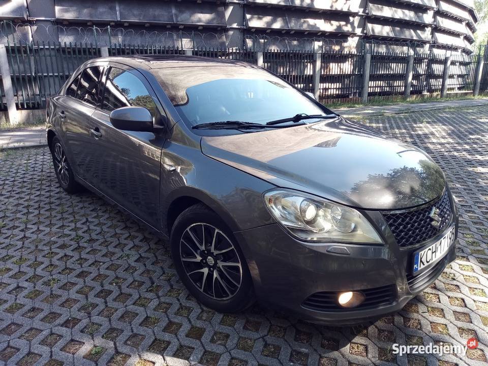 Suzuki Kizashi 24 VVT 178 4x4 Automat LPG STAG klimatyzacja Kizashi małopolskie Chrzanów
