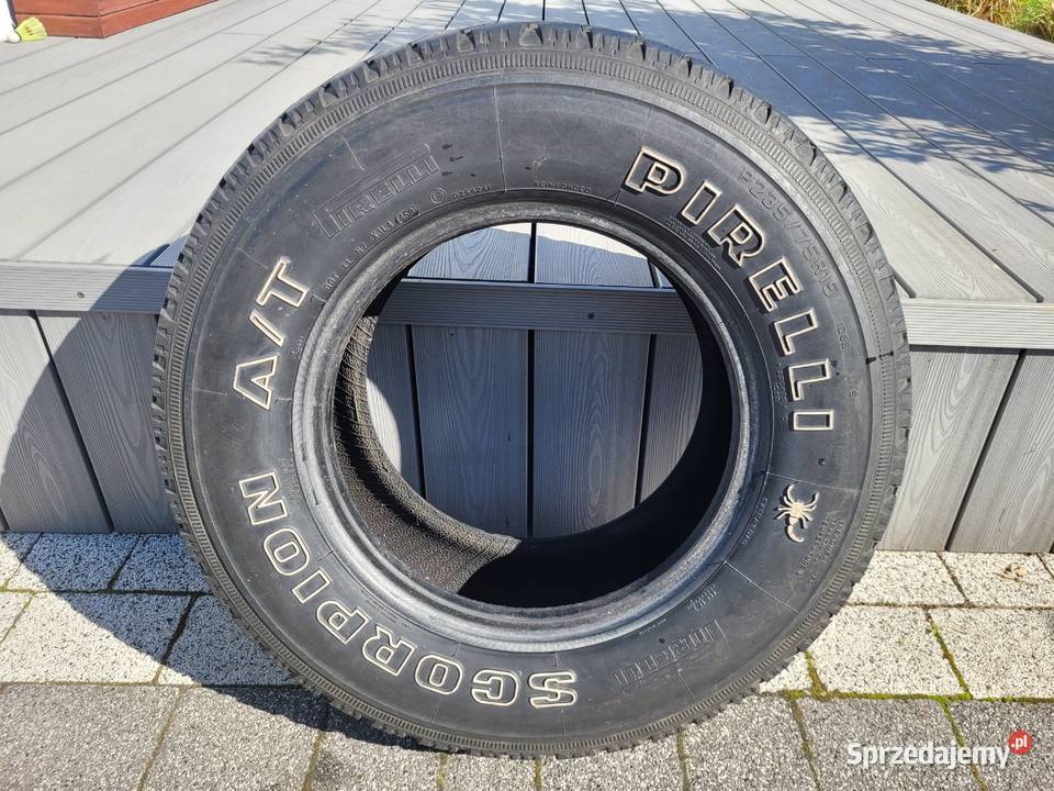 Opona terenowa Pirelli Scorpion AT 23575R15 Środa Śląska