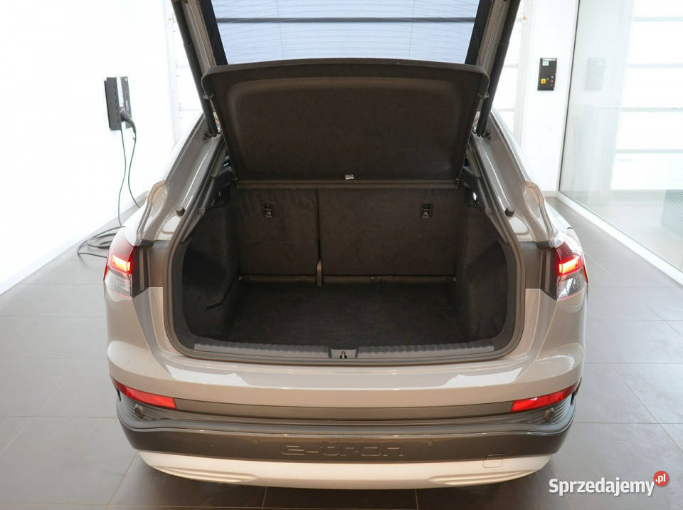 Audi Q4 Sportback etron 35 etron 170 Kamera ogranicznik prędkości świętokrzyskie Kielce