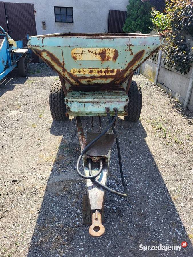 Rozsiewacz wapna nawozu RNP 1500 nie RCW 3 5