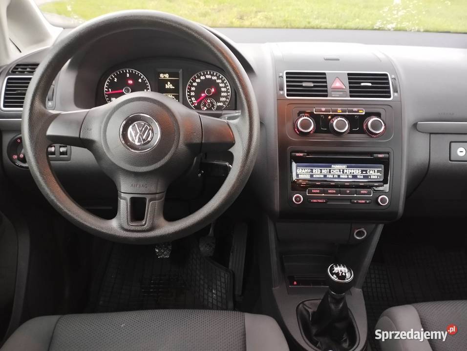 Volkswagen Touran 16 TDI 2011 229 potwierdzonego Rybnik