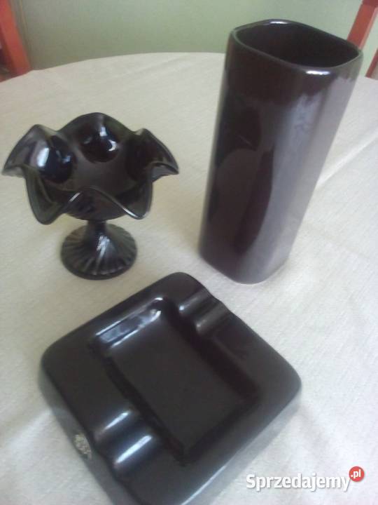 Wazon cukiernica z falbanką na stopce popielnica Częstochowa