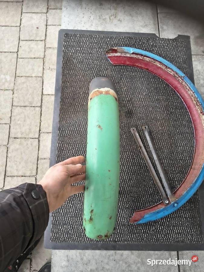 Błotnik przedni komar sztywniak MR 232