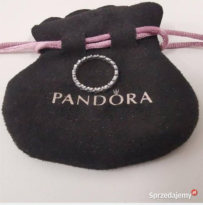 Pierścionek Srebrny Pandora Głogów