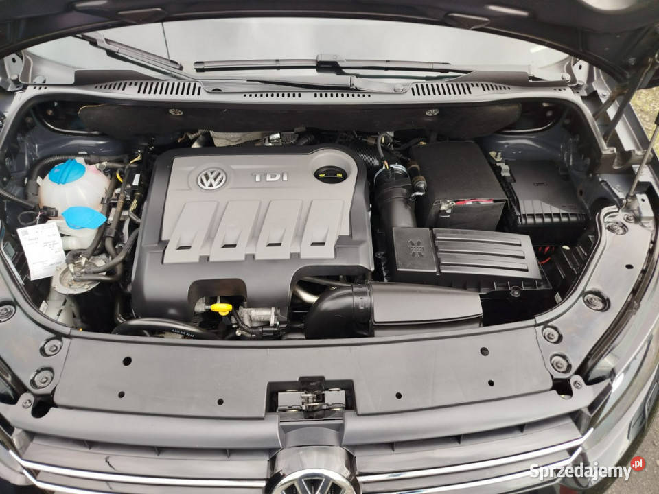 Volkswagen Touran 20 TDI udokumentowany przebieg czujnik parkowania Jarocin sprzedam