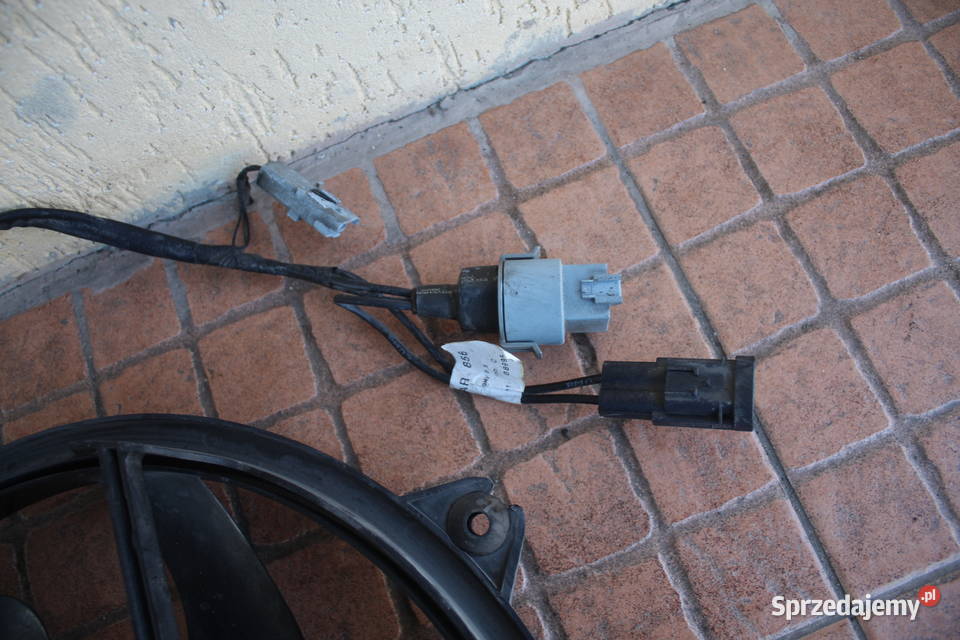 WENTYLATOR CHŁODNICY PEUGEOT 407 20 HDI