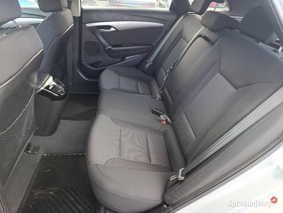 Hyundai I40 kombi 16 benz BEZWYPADKOWY Lgota-Mokrzesz sprzedam