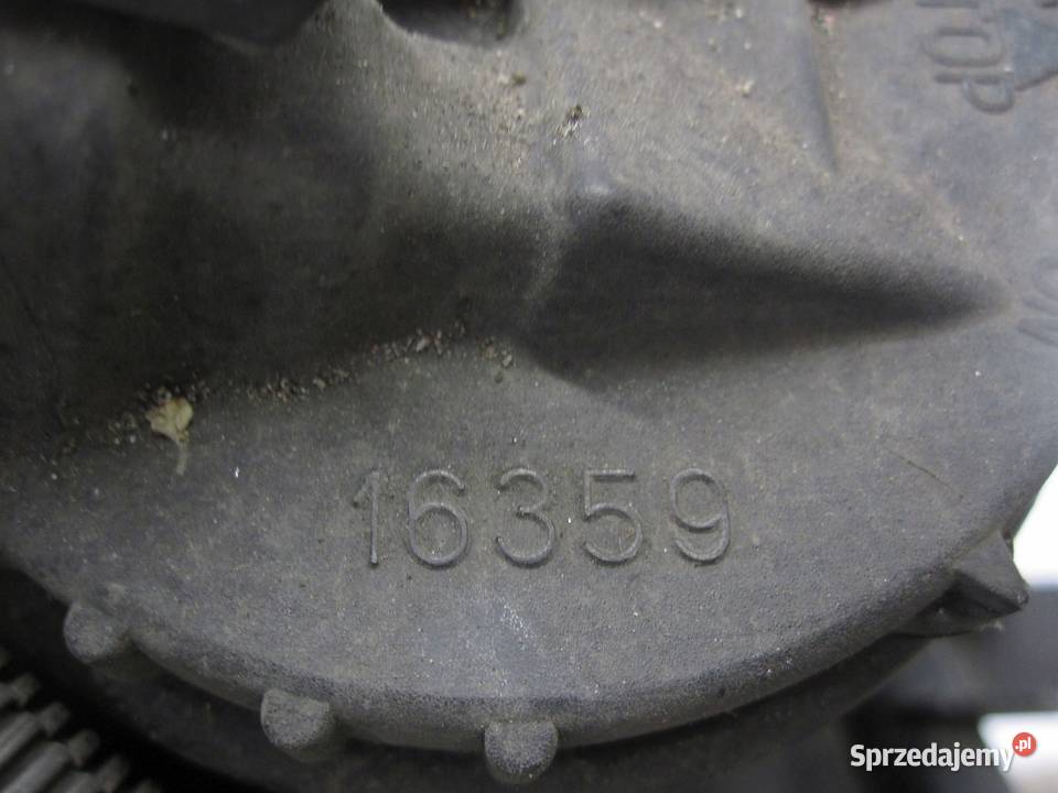 FIAT GRANDE PUNTO 09r halogen prawy 16359 Kielce