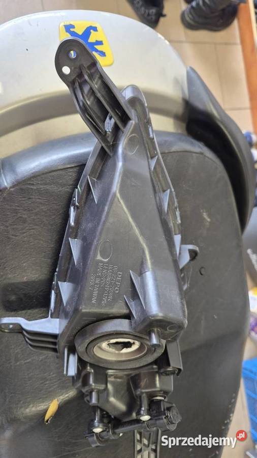 Lampa przeciwmgielna PRAWA PRZÓD Hyundai i30 II Nowa Święta