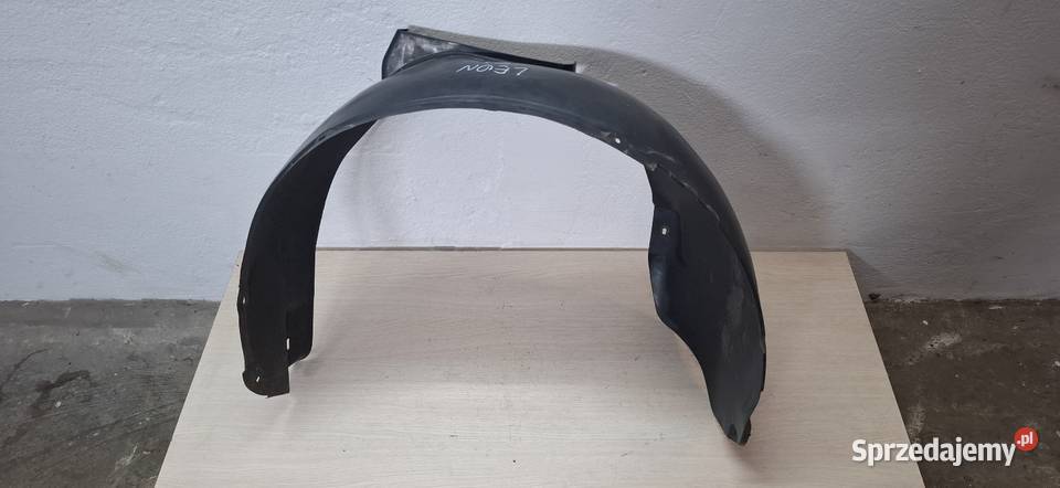 Nadkole Prawe Seat Leon Toledo