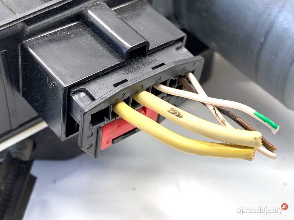 PODNOŚNIK SZYBY PRAWY TYŁ VW GOLF VII 5G4839462C