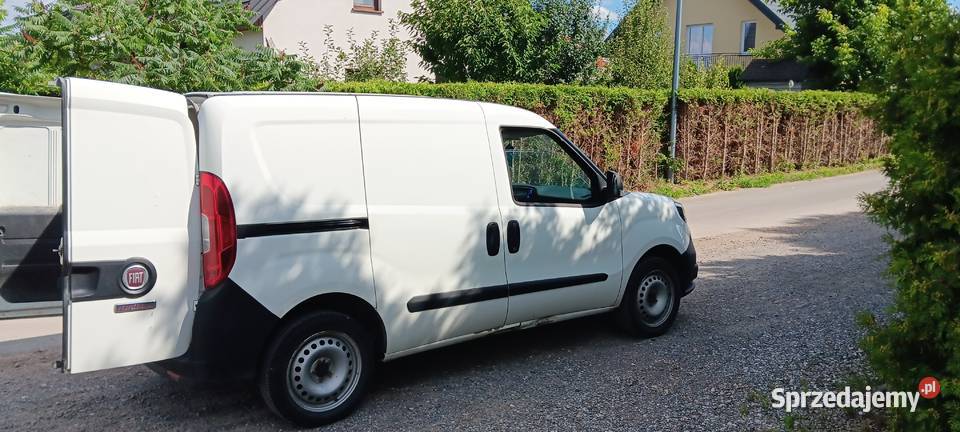 Sprzedam fiat doblo cargo 14blpg Lublin