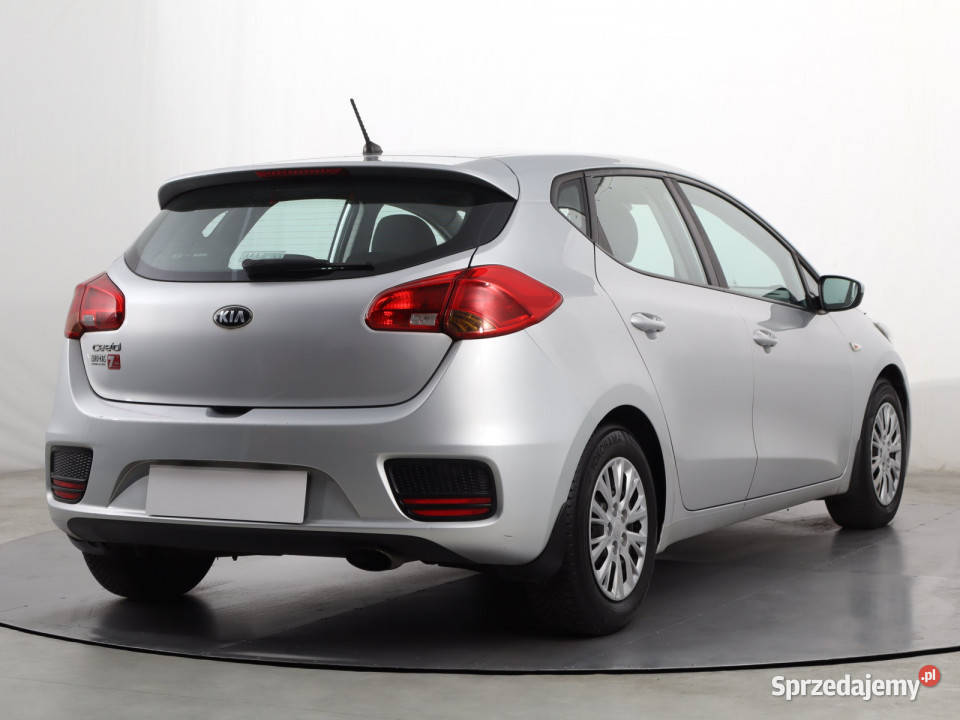 Kia Ceed 14 CVVT wielofunkcyjna kierownica Katowice