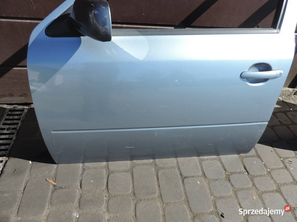 SKODA OCTAVIA I FL KOMBI DRZWI LEWY PRZÓD