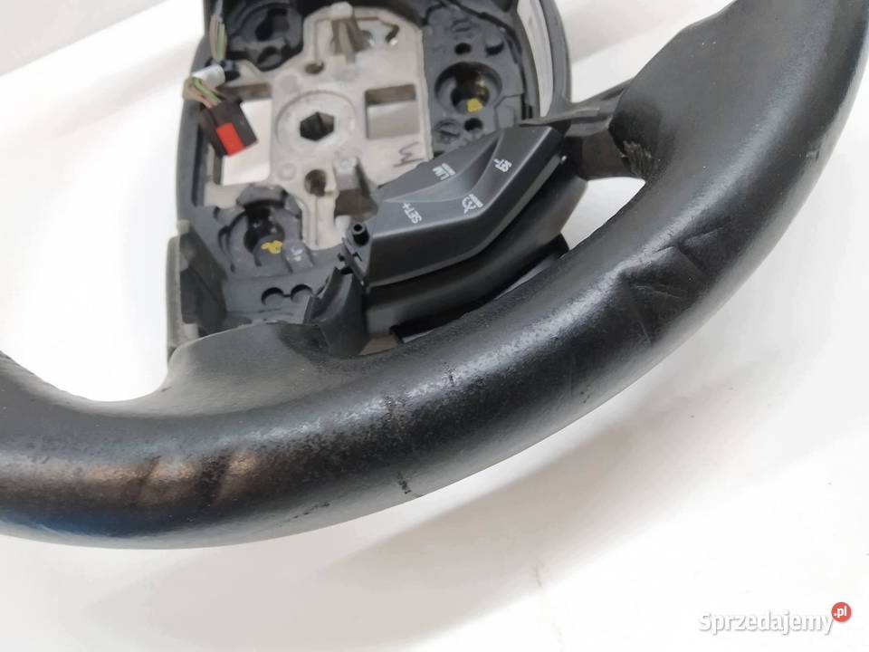 KIEROWNICA SKÓRZANA MULTIFUNKCJA Ford Kuga II