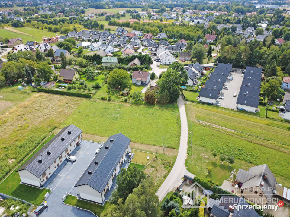 Dwupoziomowe 84m2 ogródek 2 miejsca postojowe małopolskie Niepołomice