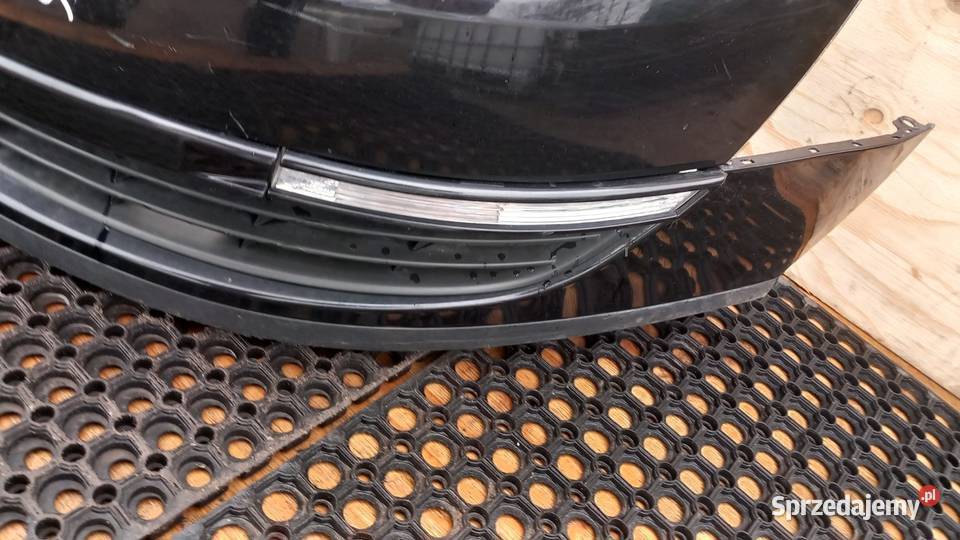VW PASSAT B6 ZDERZAK PRZÓD LC9Z