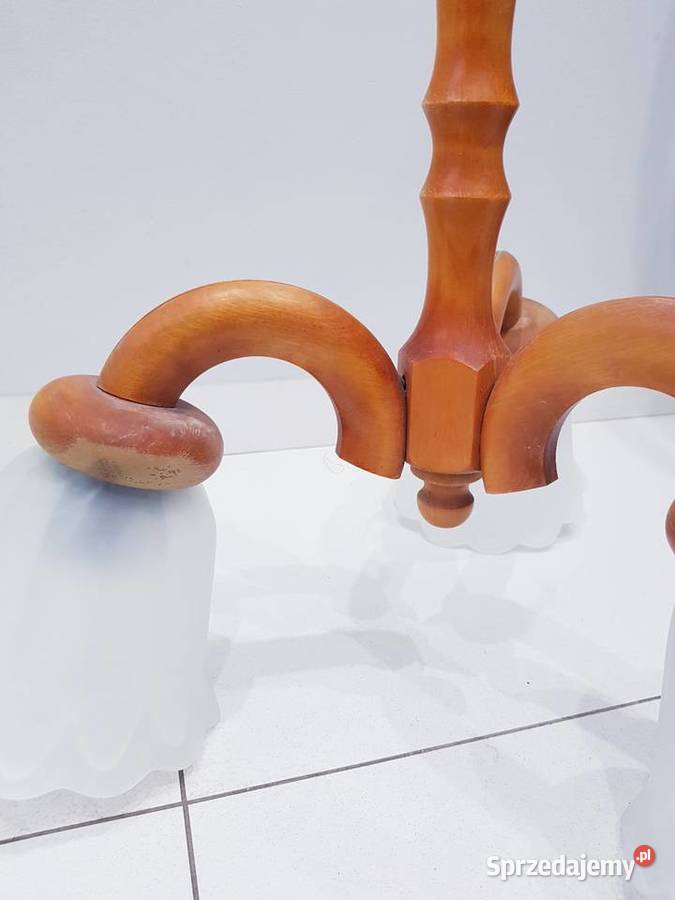 Stary drewniany żyrandol JZaranek z defektem Dąbrowa Górnicza