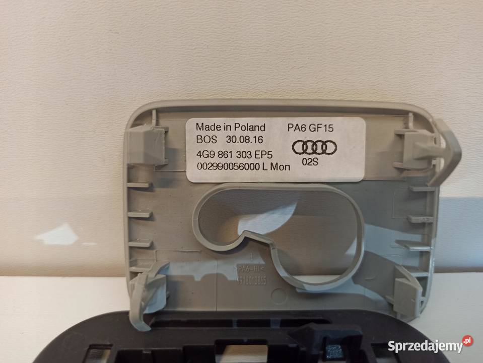 UCHO ZACZEP SIATKI AUDI A6 C7 4G9861303