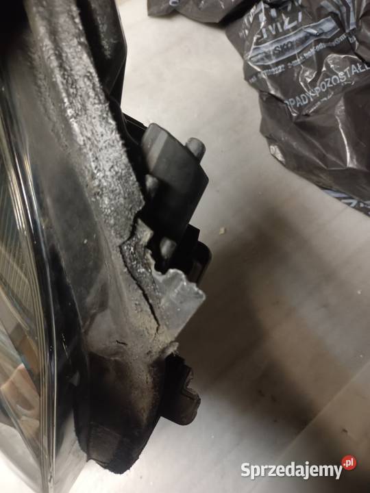 Lampy przednie opel astra j podkarpackie Nisko