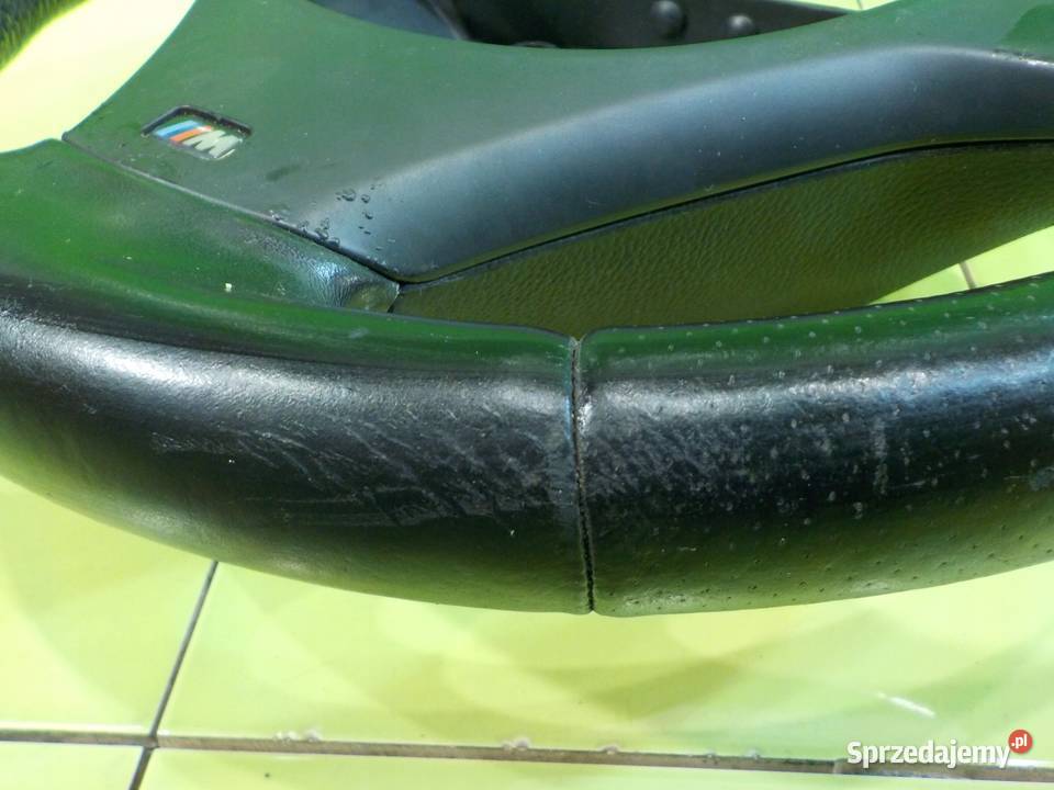 BMW X1 E84 0912 kierownica 7839075 Suków