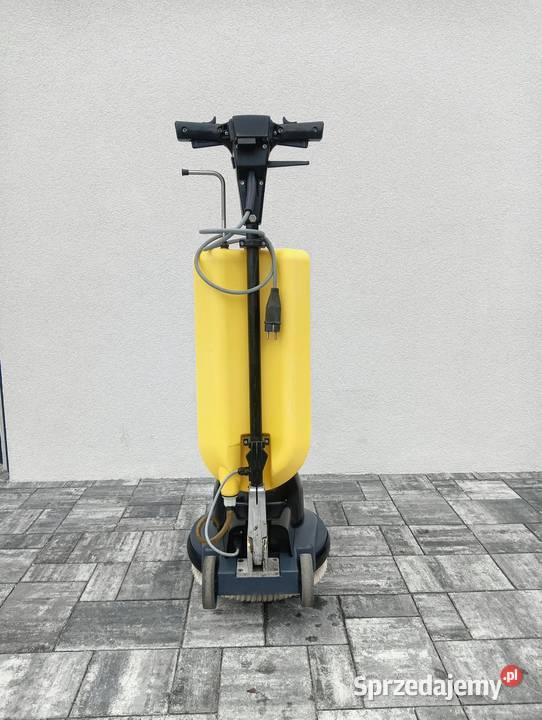 Szorowarka jednotarczowa Karcher BDS 43150 C Radom