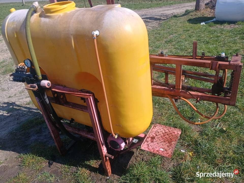 Opryskiwacz Skotarek 400L 12m uszkodzony