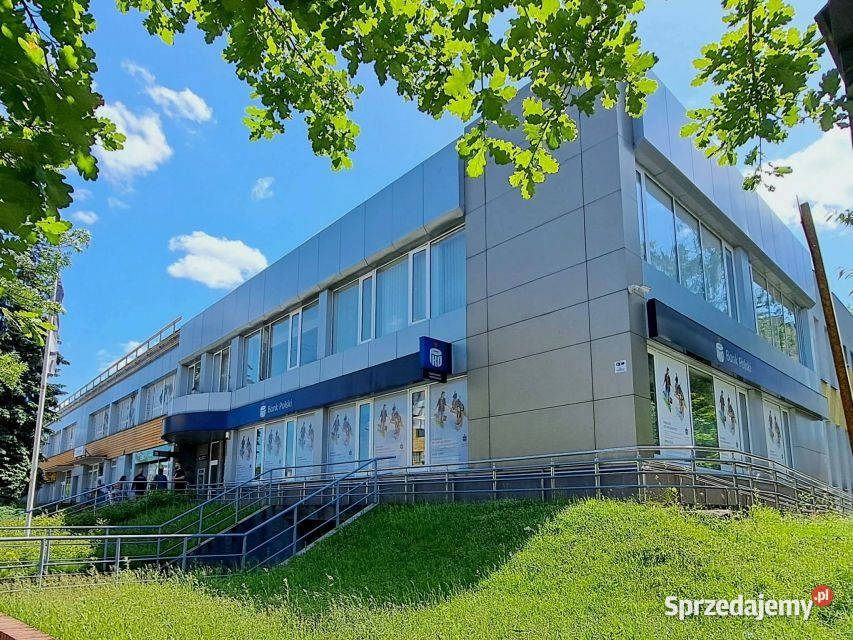 LOKAL USŁUG BIUROWY GRODZISK CENTRUM 400m2