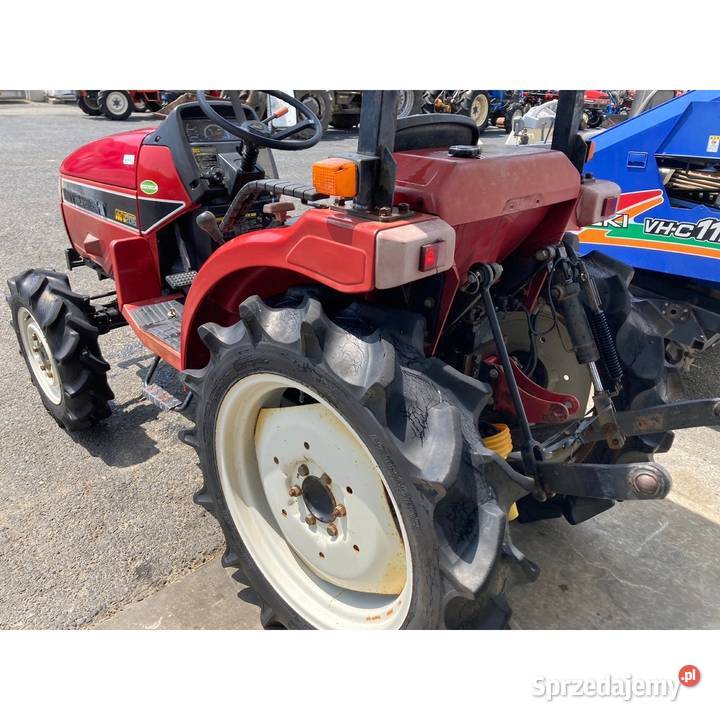 Traktor Mitsubishi MT205D 20 4WD TUZ WOM
