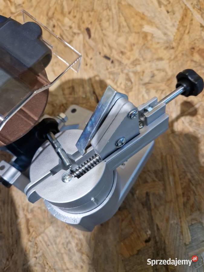 Ostrzałka elektryczna do łańcucha 1050W Boxer Głogowa