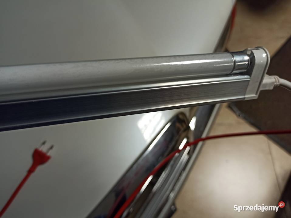 Świetlówka podszafowa 230V 80 Nowa wyprzedaż Żarówki i świetlówki Dom i Ogród mazowieckie Jabłonna