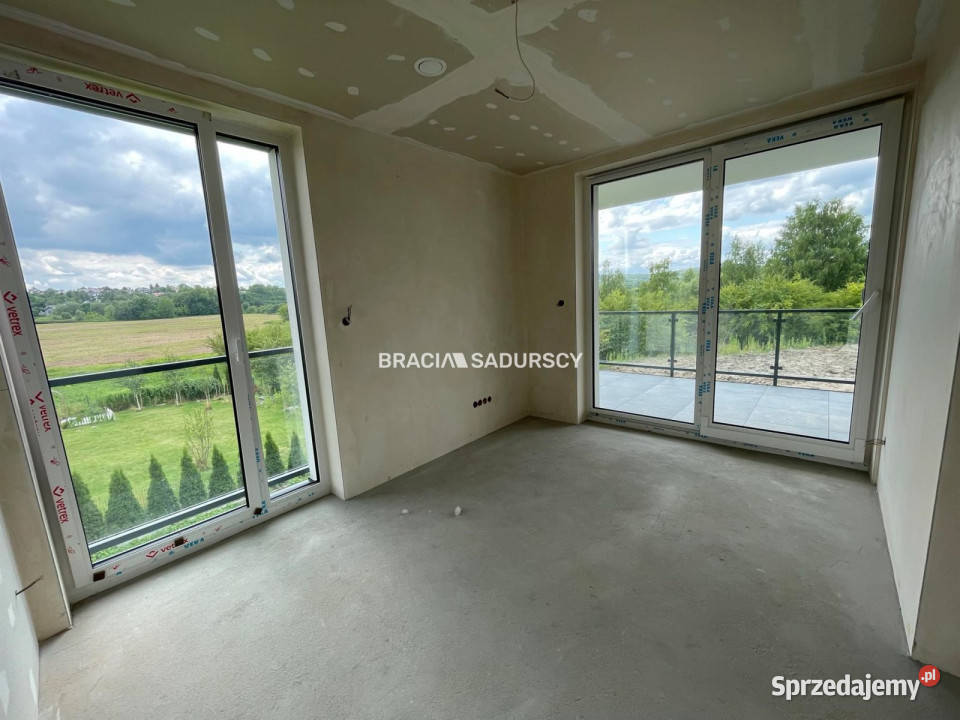 Sprzedaż domu bliźniaka Kraków 14348m2 małopolskie sprzedam