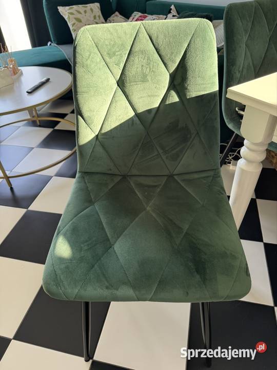 Krzesła z aksamitu Lubin