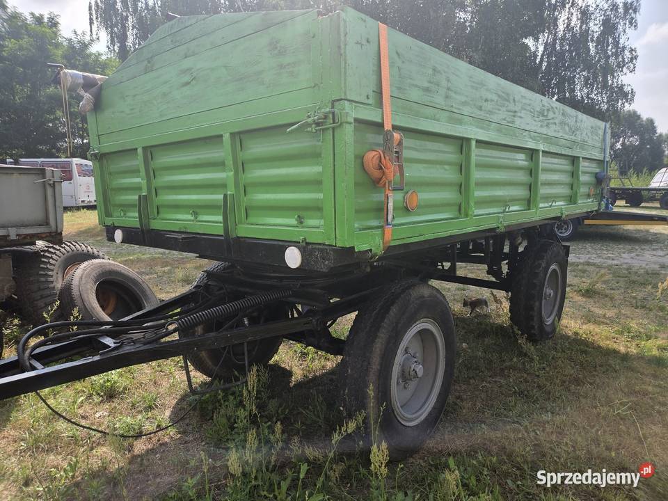 Przyczepa rolnicza Autosan D732 4t wywrotka Przyczepy rolnicze Złoczew