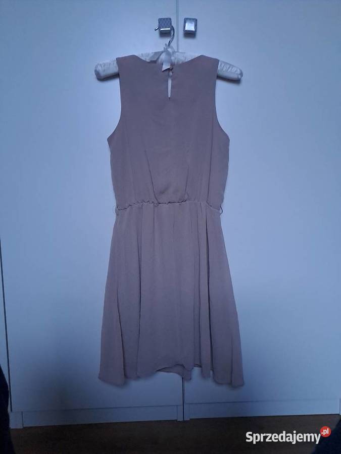 Look Zwiewna Sukienka w kolorze brudnego różu mazowieckie Warszawa