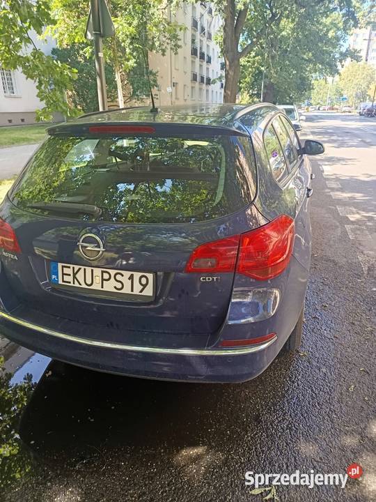 Syndyk sprzeda opel Astra Warszawa sprzedam