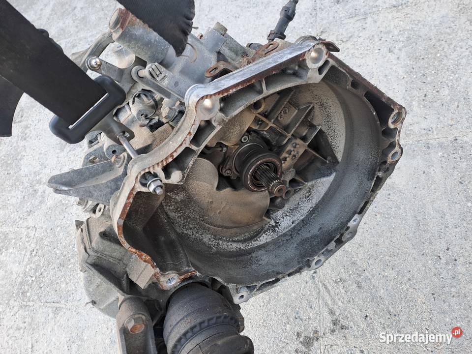 Opel Insignia 18 16V skrzynia 6biegowa M32 osobowe